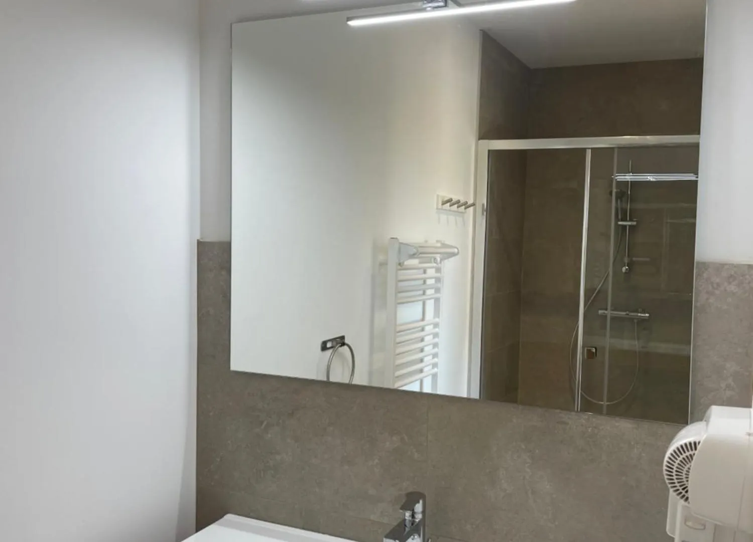 L'Adret Guest House Rians  Country house Rians (Var)
